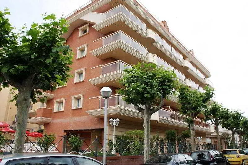 Apts. Imperial Salou 2*,  Spain